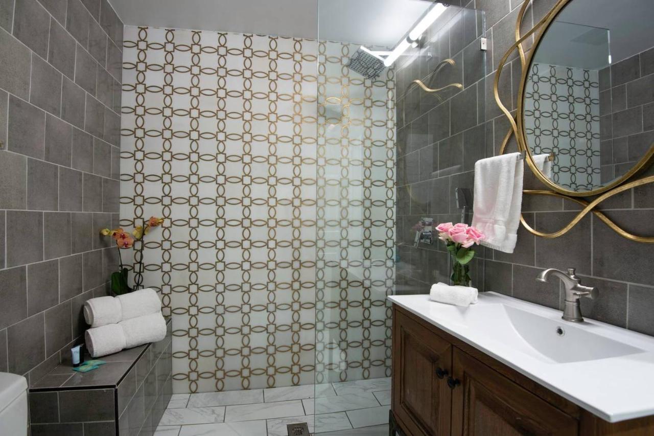 4 Bedroom - Sleeps 8! Celebrity Villa Next To Frenchman St New Orleans Exterior photo